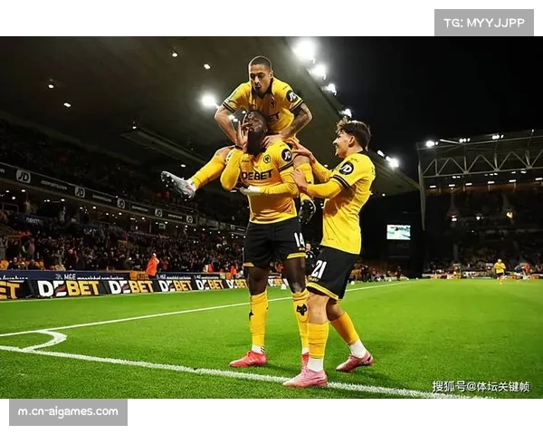 历史转折点回顾:狼队14轮不胜暴露保级体系性困境 历史转折点回顾:狼队14轮不胜暴露保级体系性困境